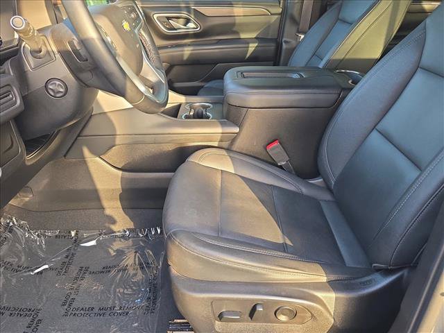 Used 2023 Chevrolet Tahoe LT w/ Luxury Package RWD image 16