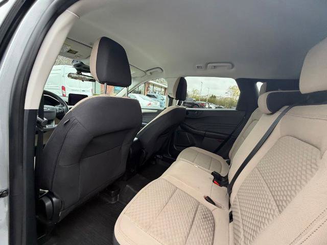 Certified 2022 Ford Escape SE AWD/4WD image 10