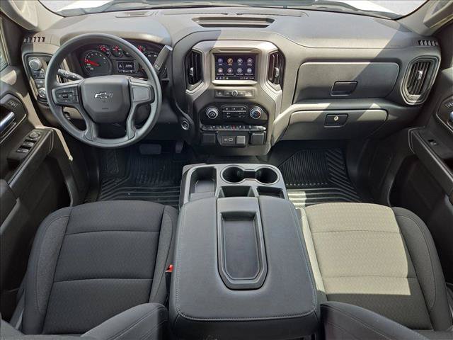 Used 2025 Chevrolet Silverado 1500 Custom Trail Boss AWD/4WD image 15