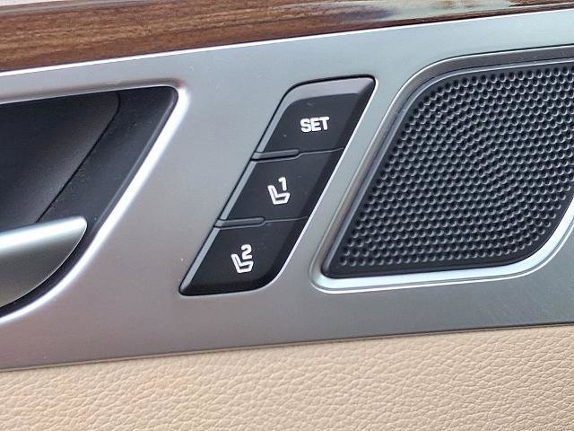 Used 2018 Genesis G80 3.8 image 23