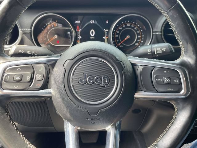 Used 2022 Jeep Gladiator Overland w/ Cold Weather Group AWD/4WD image 18