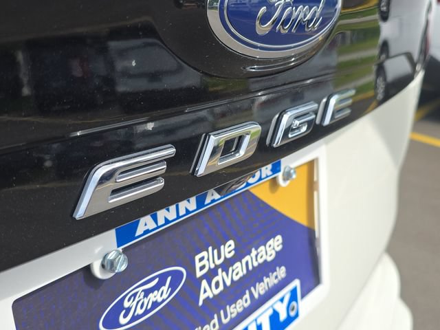 Certified 2024 Ford Edge ST-Line AWD/4WD image 7
