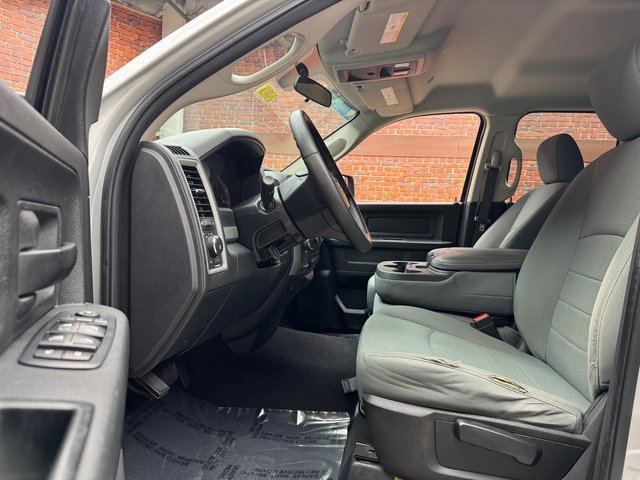 Used 2017 RAM 1500 Express w/ Express Value Package image 22