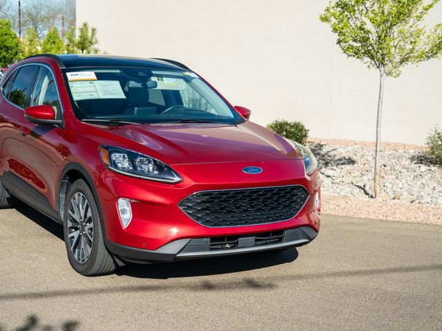 Certified 2020 Ford Escape Titanium w/ Titanium Premium Package 2.0 image 9