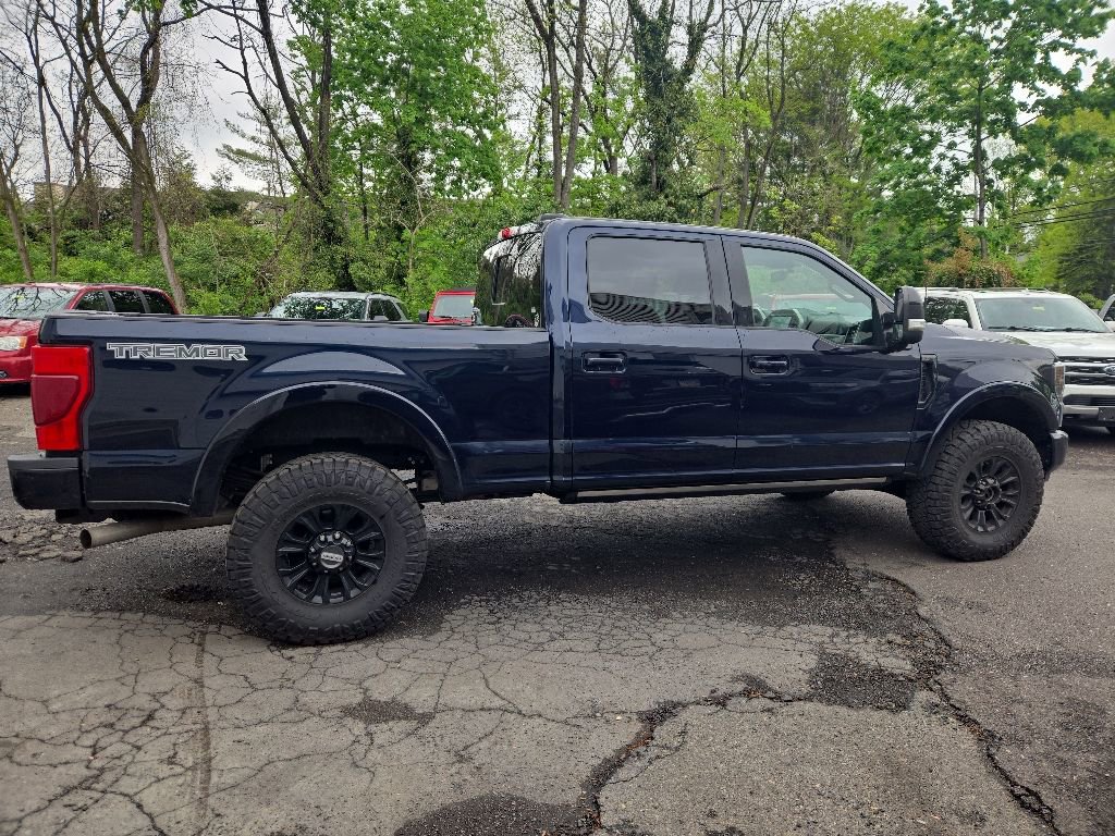 Certified 2022 Ford F250 Lariat w/ Tremor Off-Road Package AWD/4WD image 9