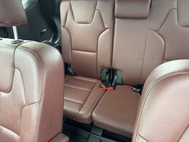 Used 2024 Kia Telluride EX w/ EX Captain's Chair Package AWD/4WD image 22