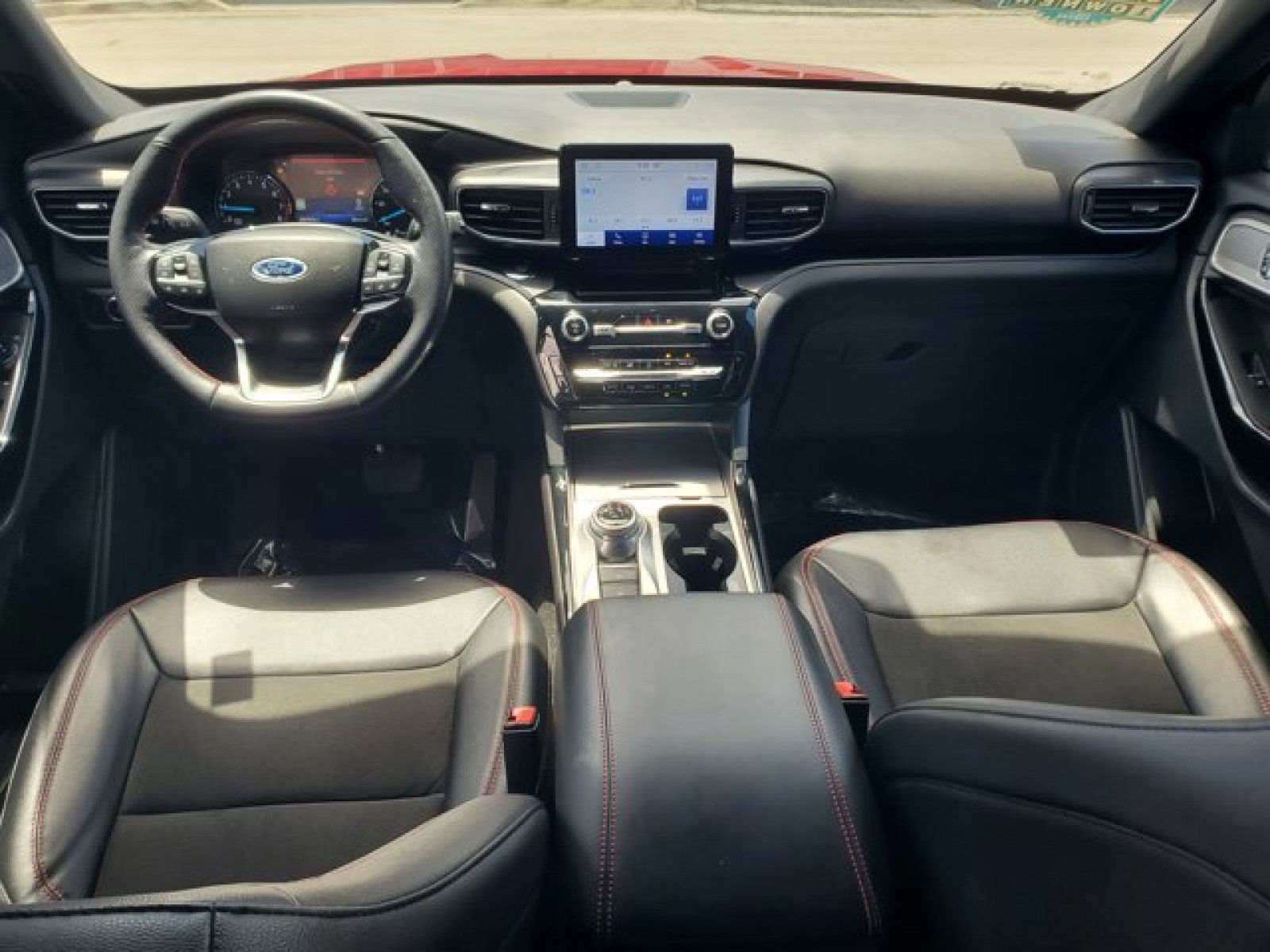 Certified 2023 Ford Explorer ST-Line w/ Class IV Trailer Tow Package RWD image 27