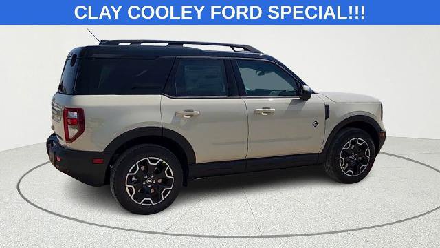 Certified 2025 Ford Bronco Sport Outer Banks w/ Outer Banks Tech Package+ AWD/4WD image 3