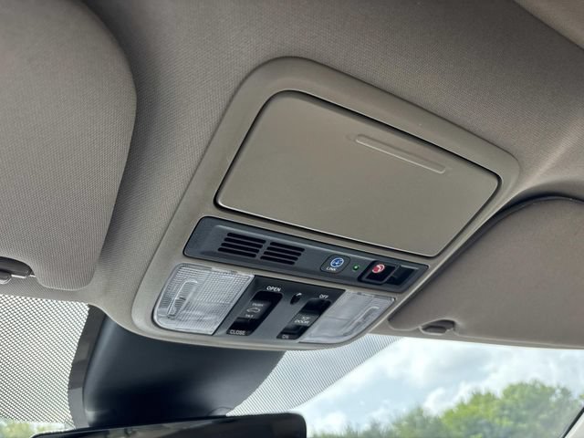 Used 2023 Honda Odyssey Touring image 35