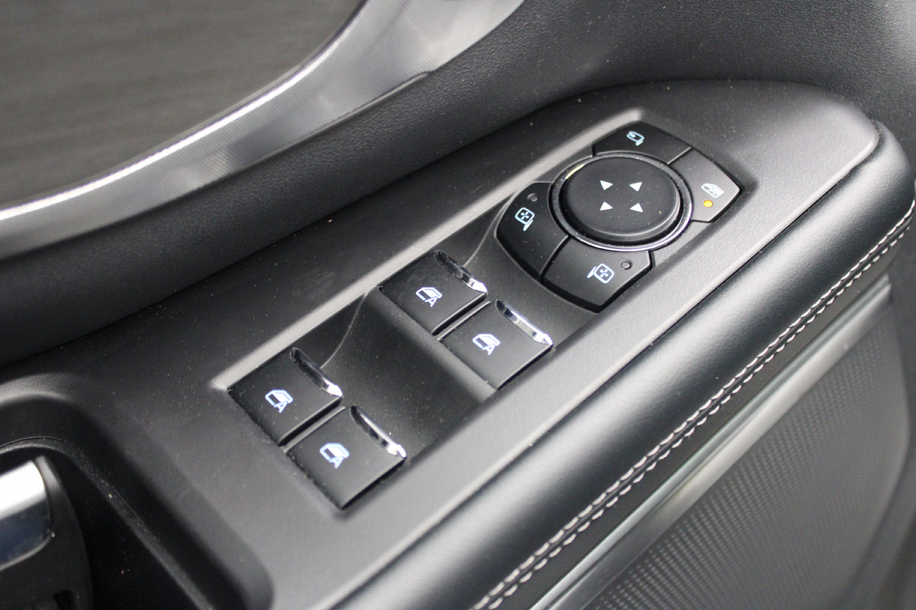 Certified 2025 Ford Expedition Platinum AWD/4WD image 13