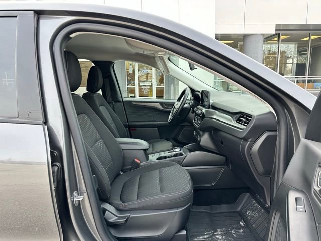 Certified 2025 Ford Escape Active w/ Cold Weather Package image 61