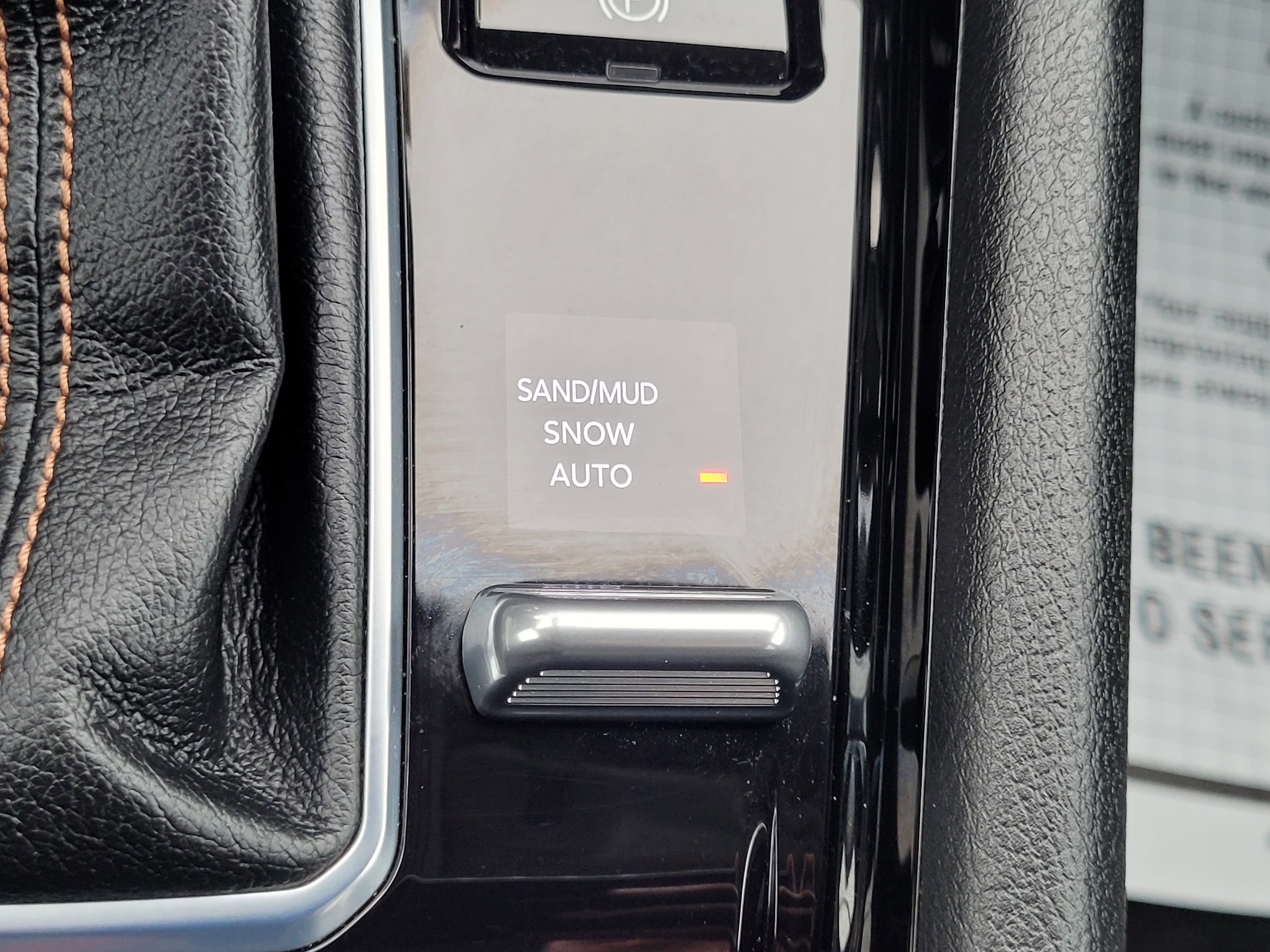 Used 2022 Jeep Compass Limited w/ Elite Group image 28