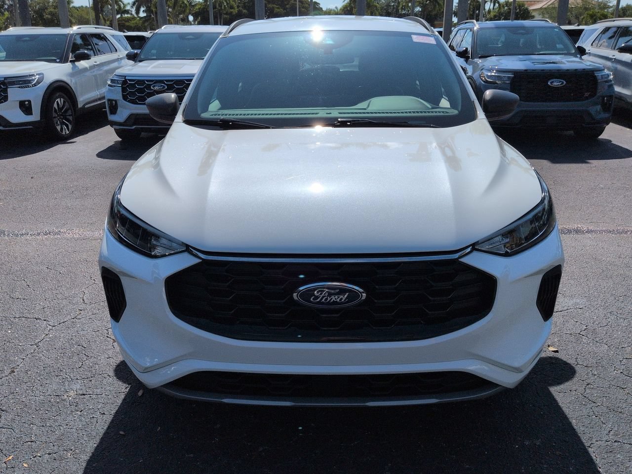 Certified 2023 Ford Escape ST-Line w/ Tech Pack #1 FWD image 8