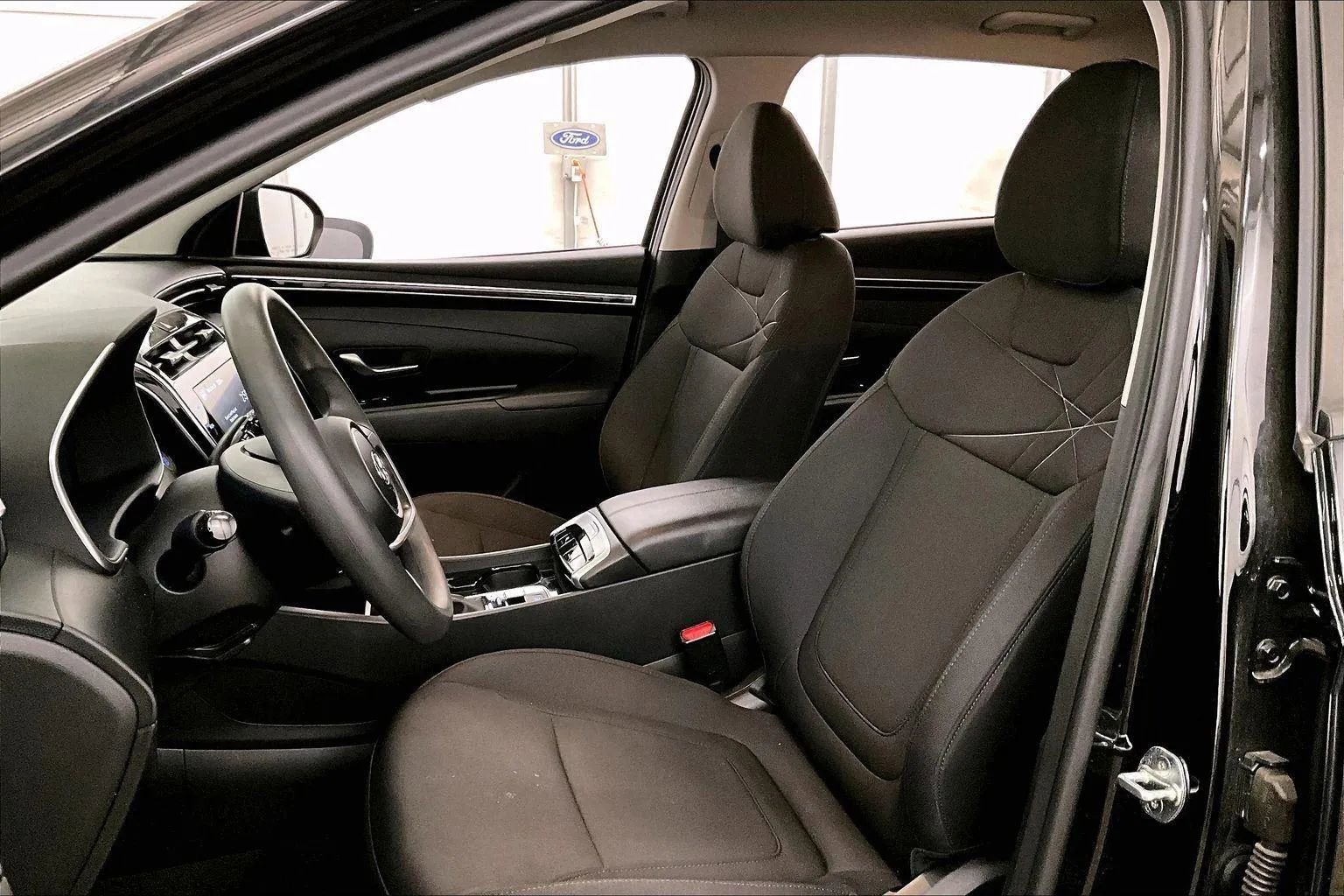 Used 2022 Hyundai Tucson SEL w/ Cargo Package image 24