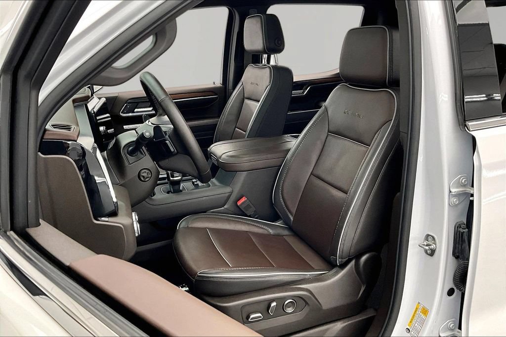 Used 2024 GMC Sierra 1500 Denali w/ Denali Reserve Package AWD/4WD image 26