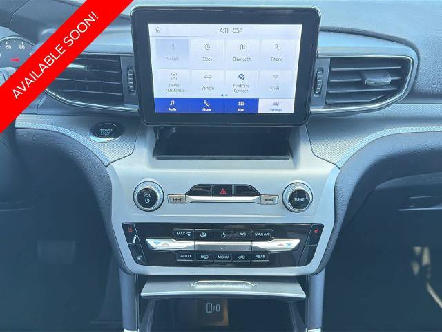 Certified 2024 Ford Explorer XLT w/ Equipment Group 202A AWD/4WD image 27
