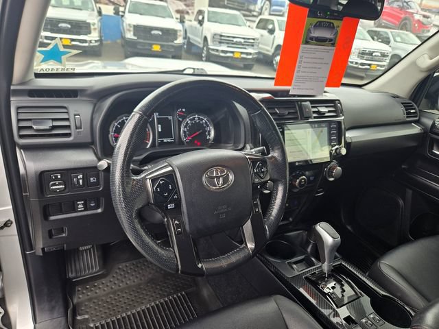 Used 2023 Toyota 4Runner TRD Off-Road Premium w/ Moonroof Package AWD/4WD image 6