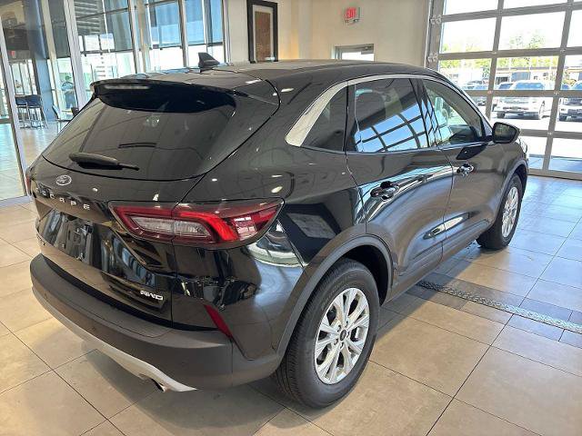 Certified 2024 Ford Escape Active w/ Tech Pack #1 AWD/4WD image 3