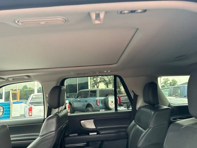 Certified 2025 Ford Expedition Active AWD/4WD image 59