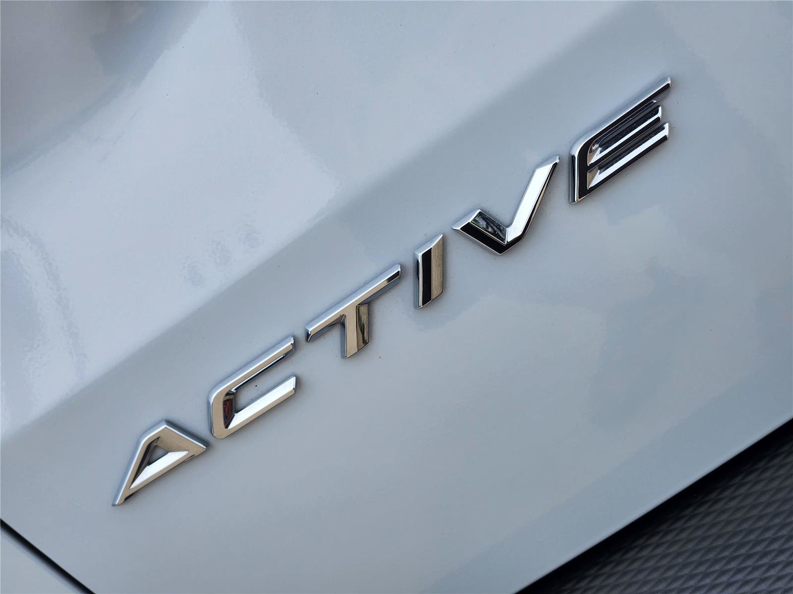 Certified 2025 Ford Escape Active FWD image 10