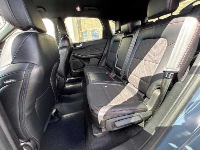 Certified 2023 Ford Escape ST-Line w/ Tech Pack #1 AWD/4WD image 24