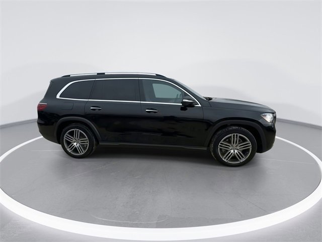 Used 2025 Mercedes-Benz GLS 450 4MATIC image 4