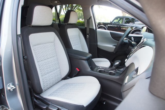 Used 2024 Chevrolet Equinox LS w/ LS Convenience Package FWD image 11