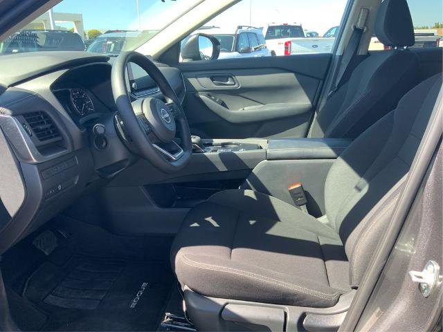 Used 2024 Nissan Rogue S FWD image 7