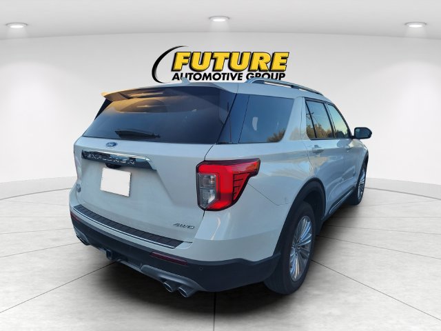 Certified 2023 Ford Explorer King Ranch w/ Technology Package AWD/4WD image 3