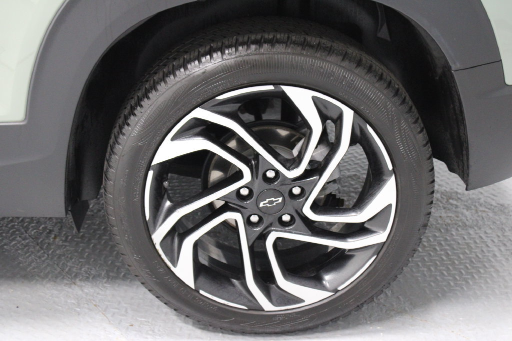 Used 2024 Chevrolet TrailBlazer RS AWD/4WD image 18