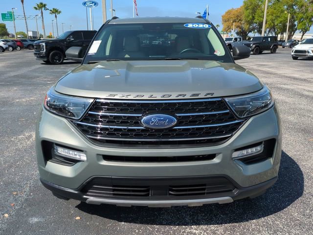 Certified 2020 Ford Explorer XLT w/ Equipment Group 202A image 3