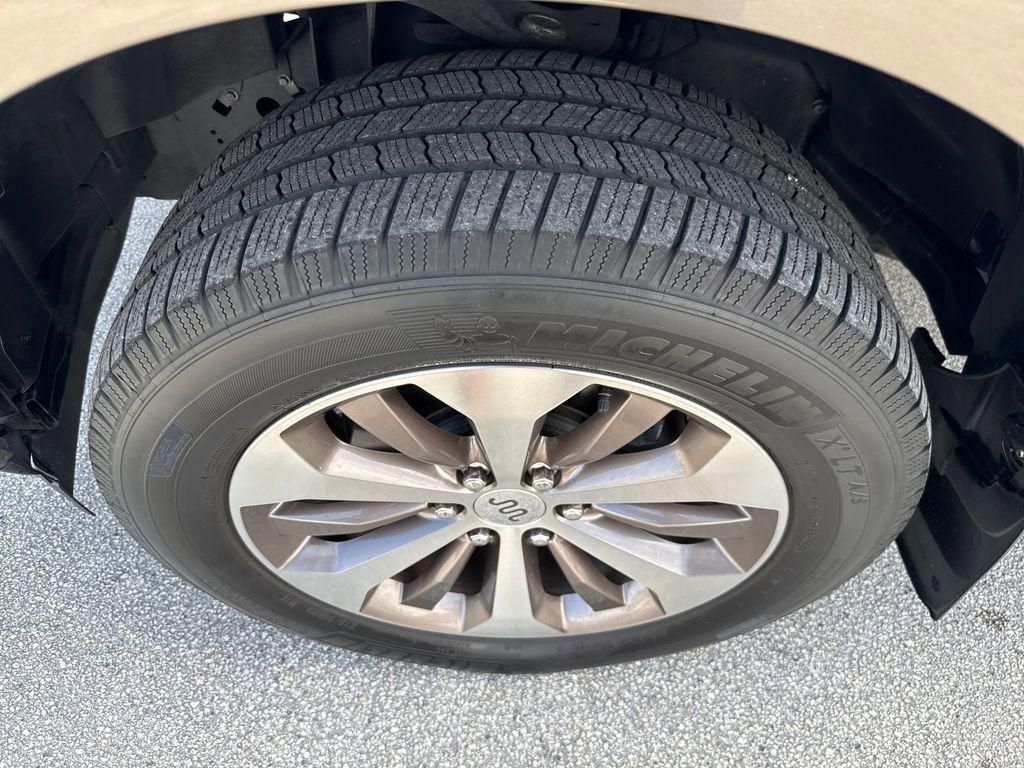 Certified 2020 Ford F150 King Ranch w/ Equipment Group 601A Luxury image 11