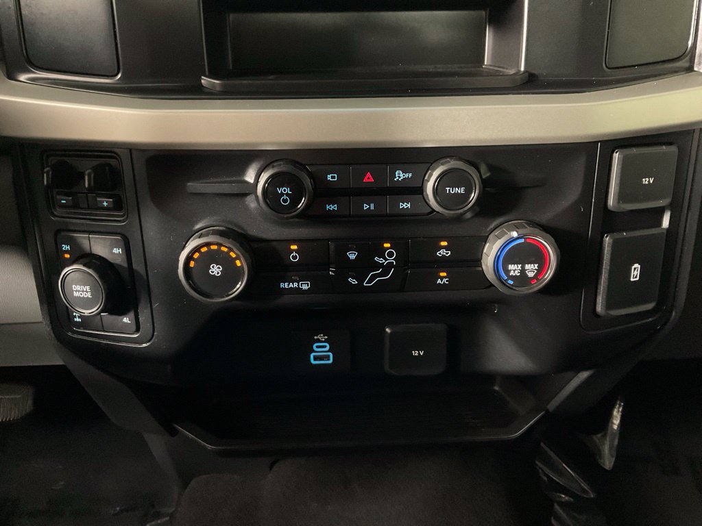 Certified 2025 Ford F250 XL w/ STX Appearance Package AWD/4WD image 19