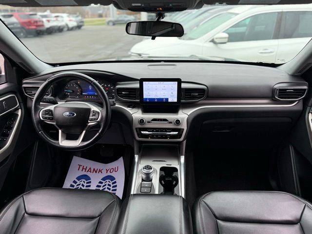 Certified 2023 Ford Explorer XLT w/ Equipment Group 202A image 3