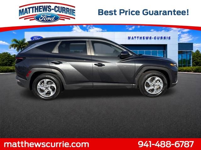 Used 2023 Hyundai Tucson SEL FWD image 3