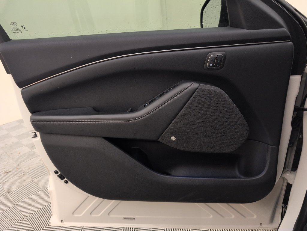 Certified 2023 Ford Mustang Mach-E Premium RWD image 31