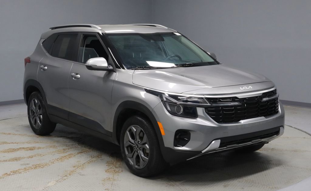 Used 2024 Kia Seltos S image 7