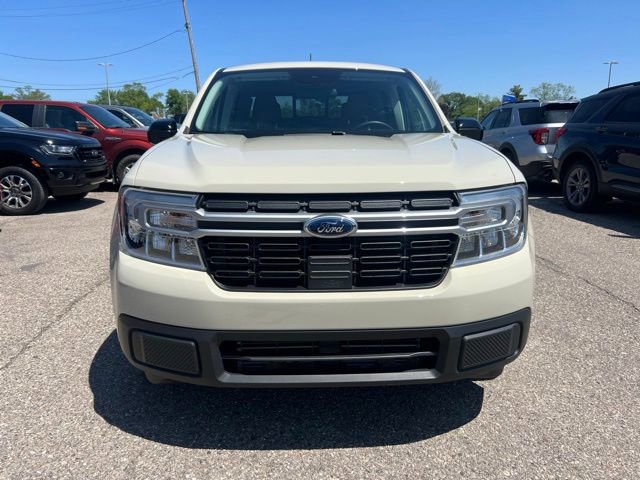 Certified 2024 Ford Maverick Lariat w/ 4K Tow Package AWD/4WD image 2