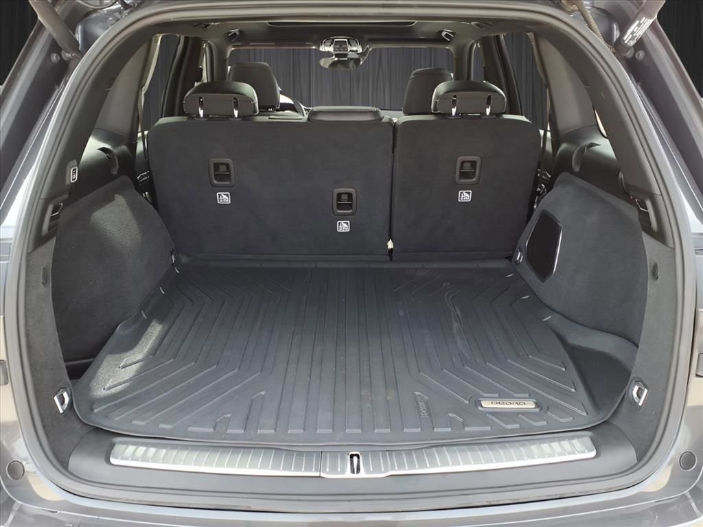 Used 2023 Jeep Grand Cherokee Overland image 10