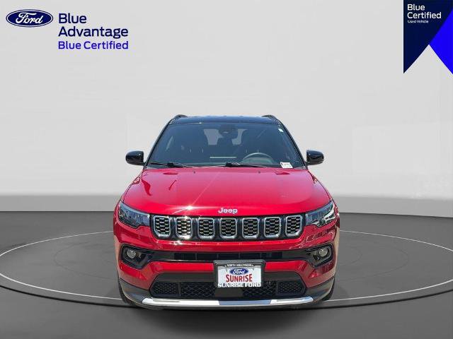 Used 2025 Jeep Compass Limited AWD/4WD image 3
