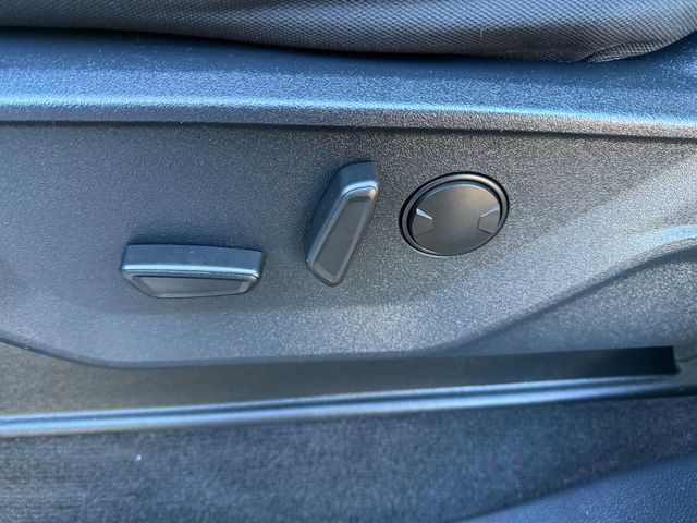 Certified 2022 Ford F150 XLT w/ Equipment Group 302A High image 27