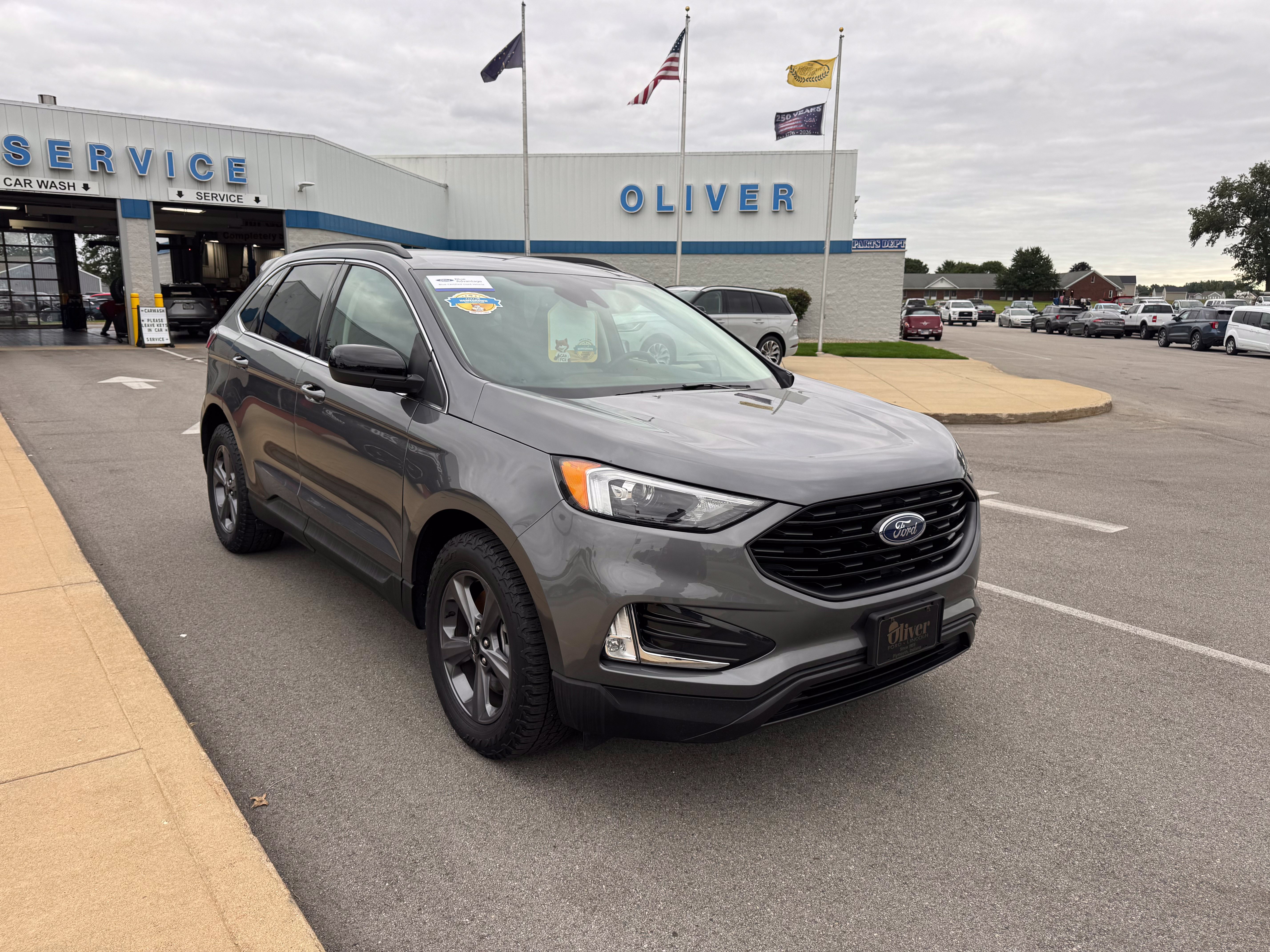 Certified 2022 Ford Edge SEL w/ Sport Appearance Package AWD/4WD image 1