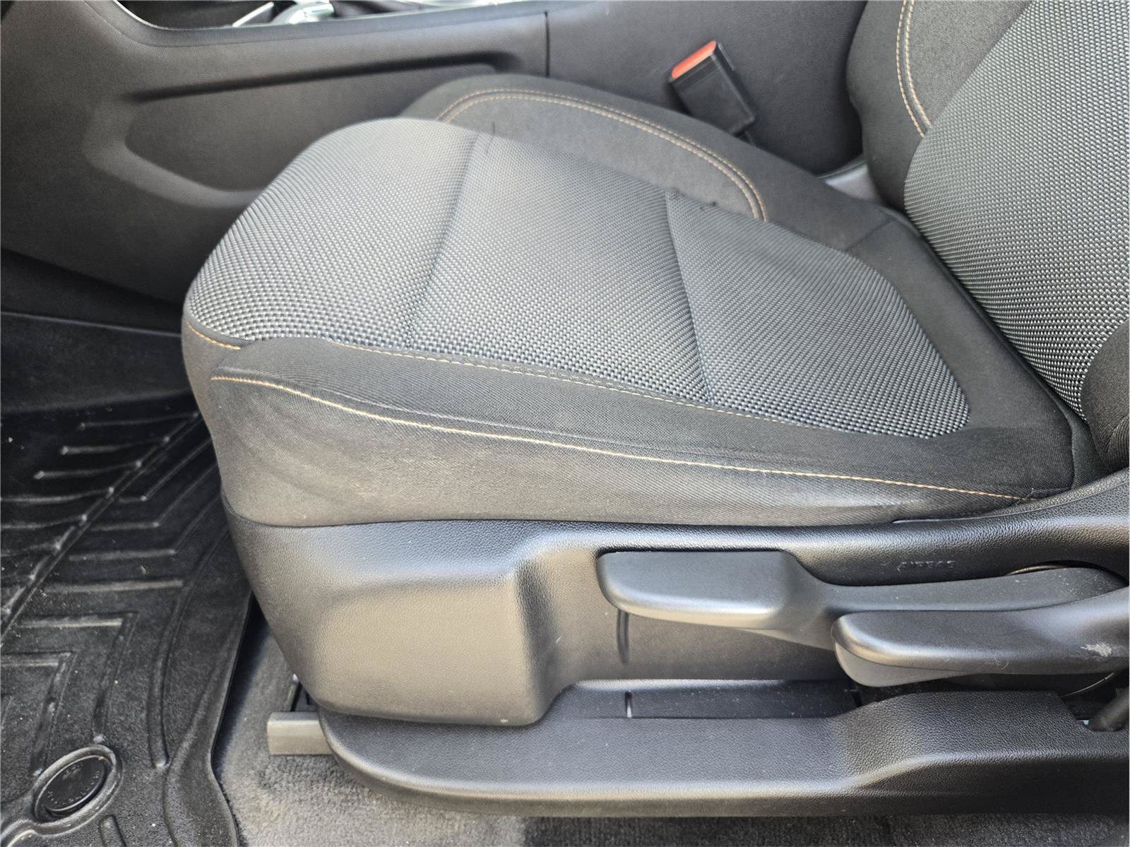 Used 2018 Chevrolet Traverse LS FWD image 22