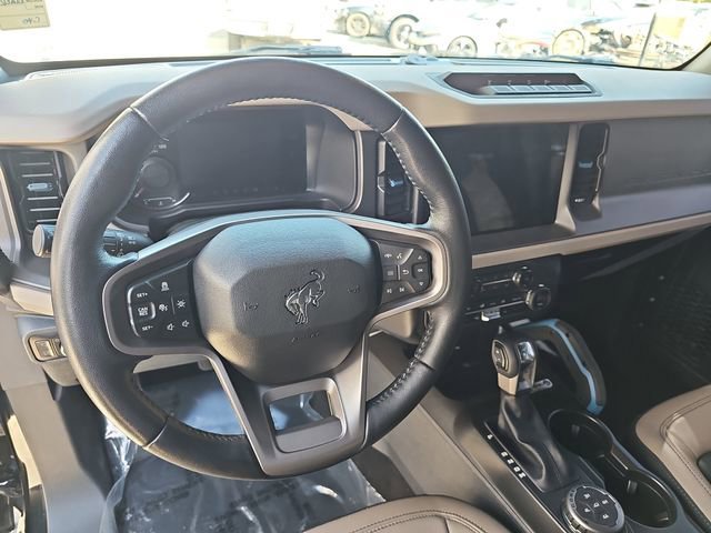 Certified 2024 Ford Bronco Wildtrak image 16