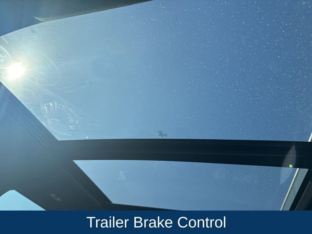 Certified 2023 Ford F150 Platinum w/ Equipment Group 701A High image 18