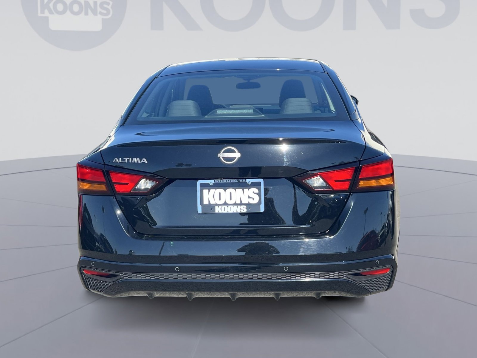 Used 2024 Nissan Altima 2.5 S FWD image 15