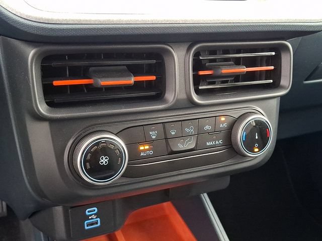 Certified 2024 Ford Maverick XLT FWD image 12