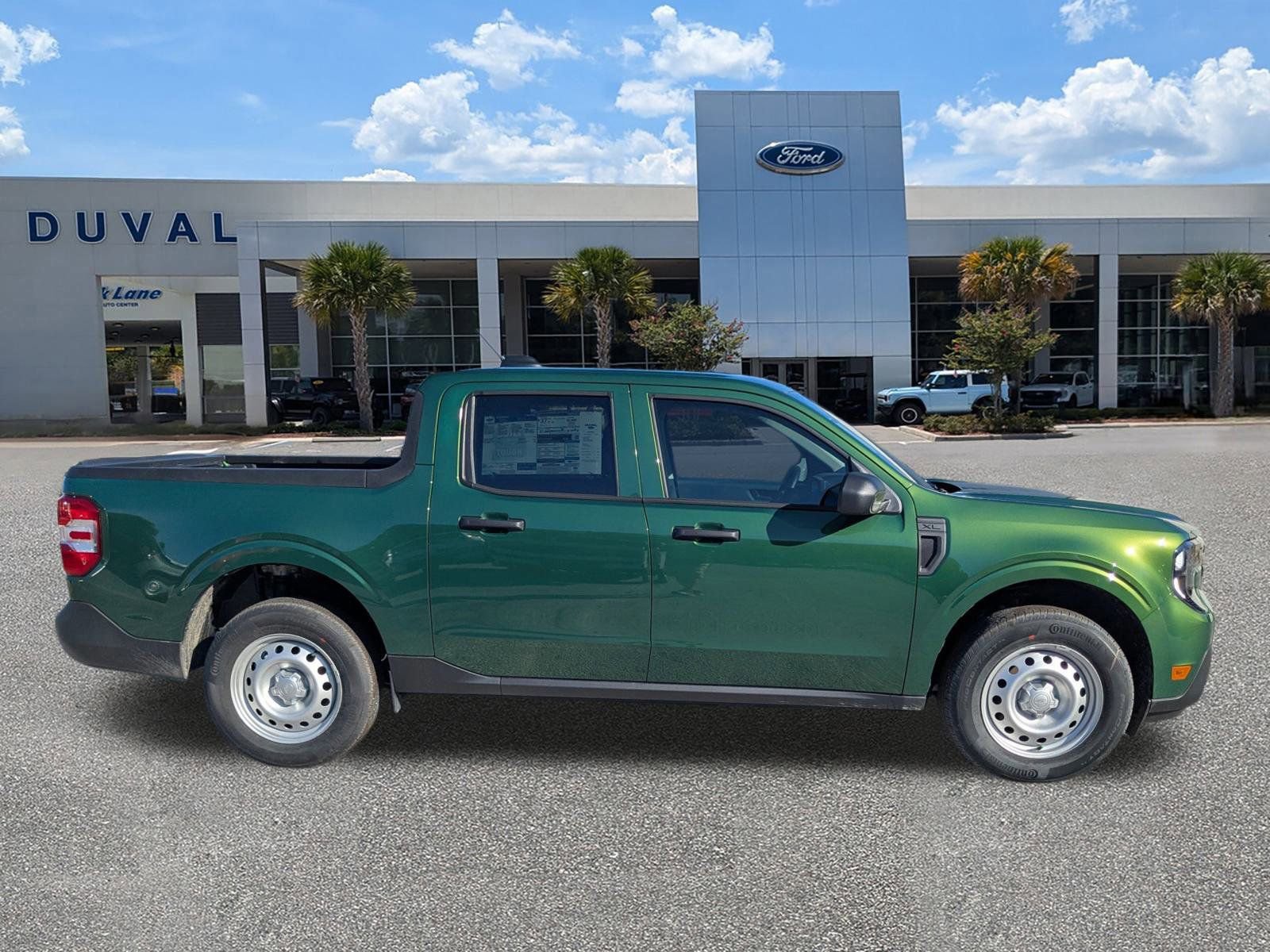 Certified 2025 Ford Maverick XL w/ Equipment Group 101A image 6