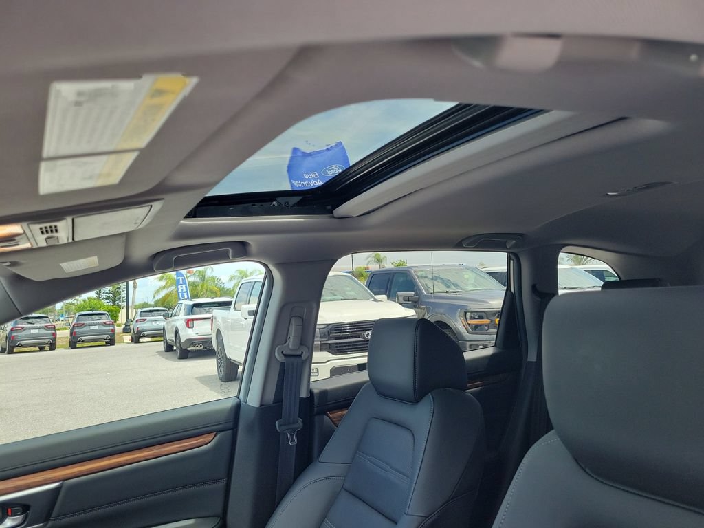 Used 2022 Honda CR-V Touring image 22