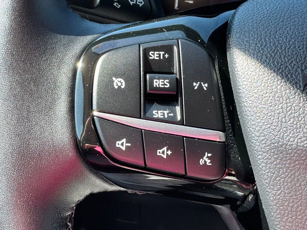 Certified 2025 Ford Escape Active w/ Cold Weather Package FWD image 34